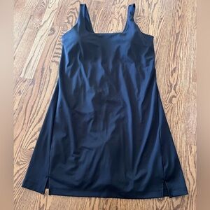 Old Navy Black Powersoft Athletic Dress  Womens L Built In Bra Bike Shorts EUC
